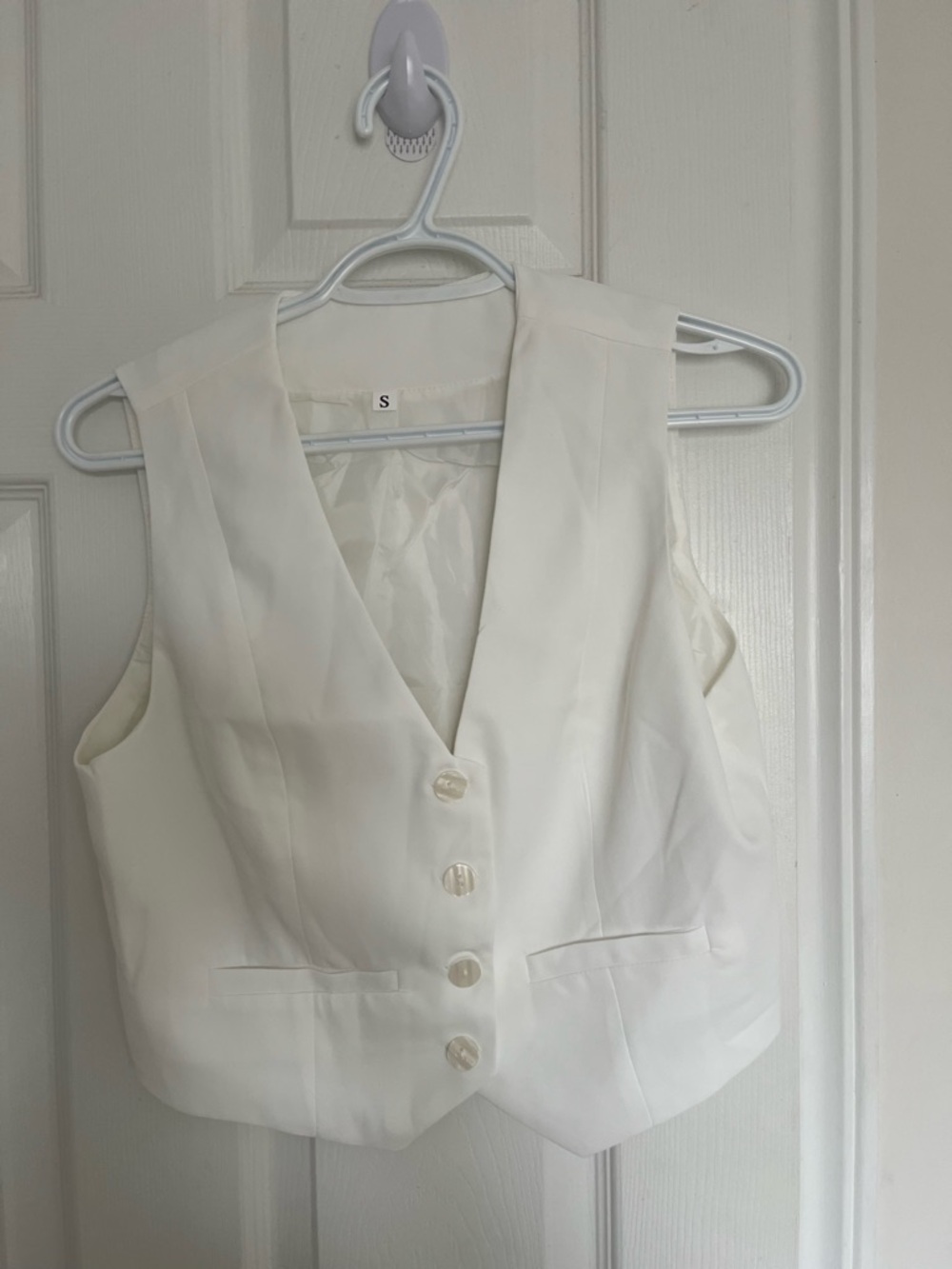 SHEIN White V-Neck Button Front Vest